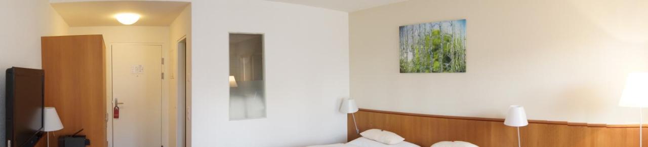 Gasthof Zum Roten Lowen Hotel Rohrdorf Esterno foto
